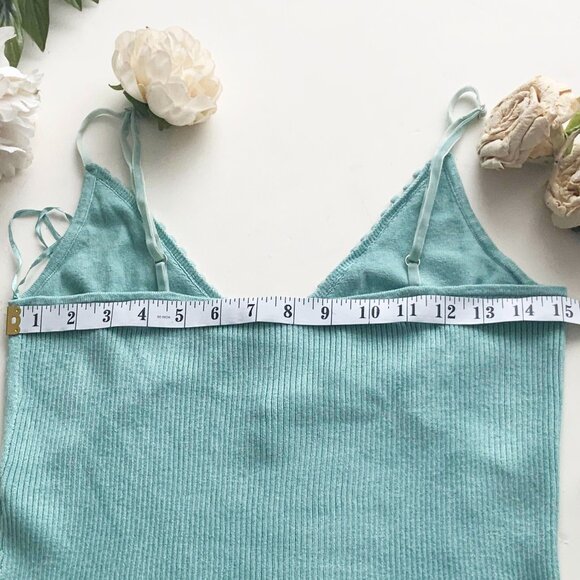 OUI MOMENTS Size 6 Acqua Blue Knitted Viscose Blend Spaghetti Strap Tank Top - Picture 4 of 13